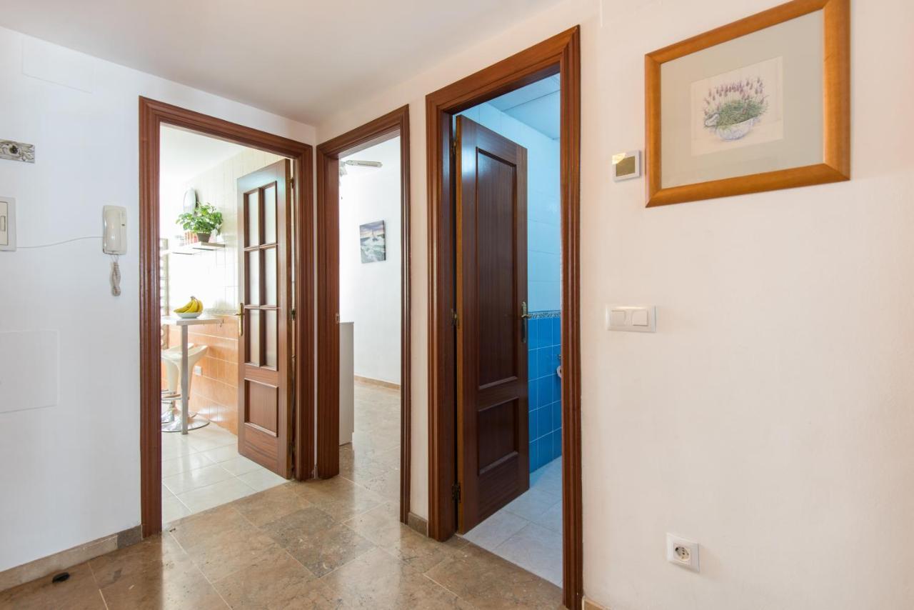 Center Apartment 2Bed 2B Aircon Wif And Parking Free Málaga Exterior foto