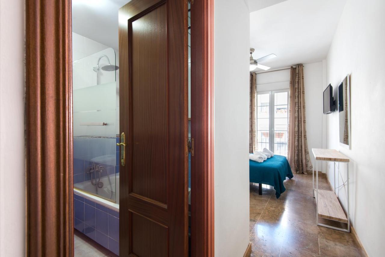 Center Apartment 2Bed 2B Aircon Wif And Parking Free Málaga Exterior foto